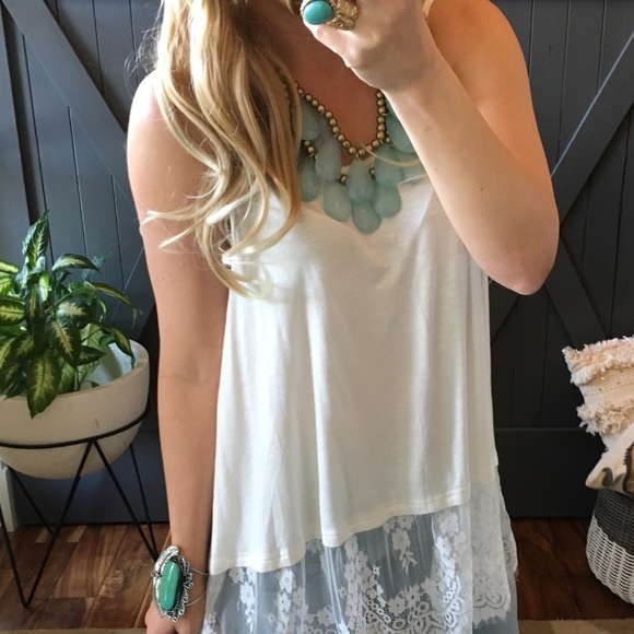 New White Lace Hem Layering Tank Top Extender - Picture 6 of 7
